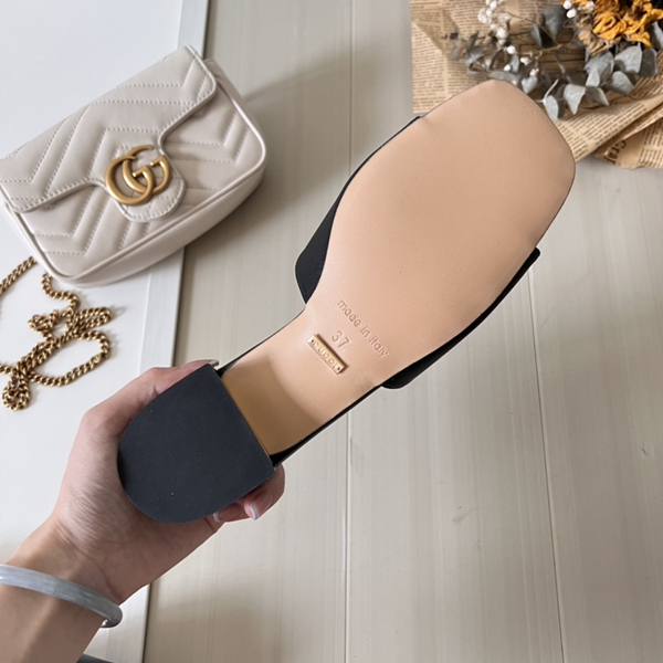 サンダル着用イメージ